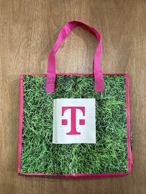 T-Mobile Tuesday Reusable Zip Top Bag Earth Day Green